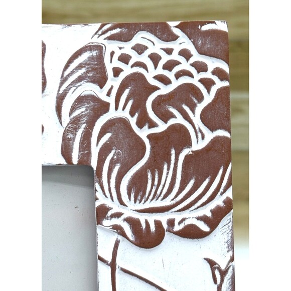 Shabby Chic 5x7 Photo Frame Cottage Distressed Whitewashed Relief Botanical NEW! - Picture 11 of 13